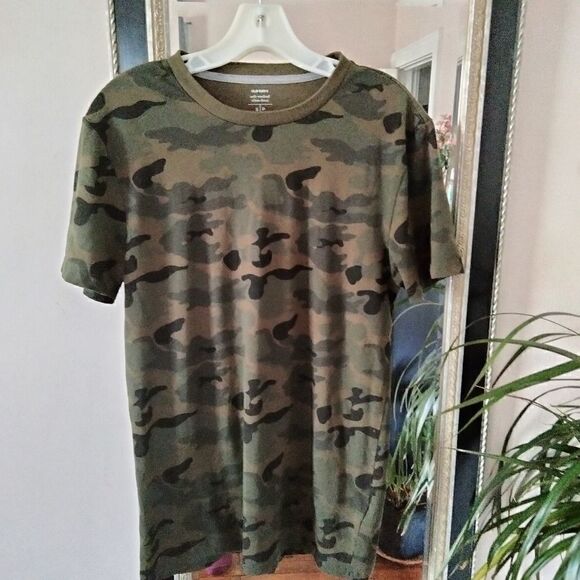 Old Navy Camo Men's / Boy's Tee Shirt - Picture 1 of 5